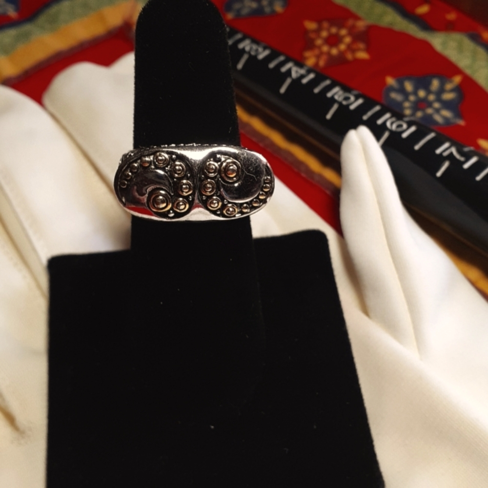 Statement Ring Size 7 - image 1